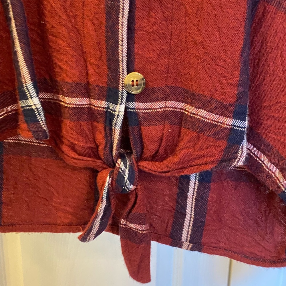 Flannel Tie Front Top - Picture 6 of 9